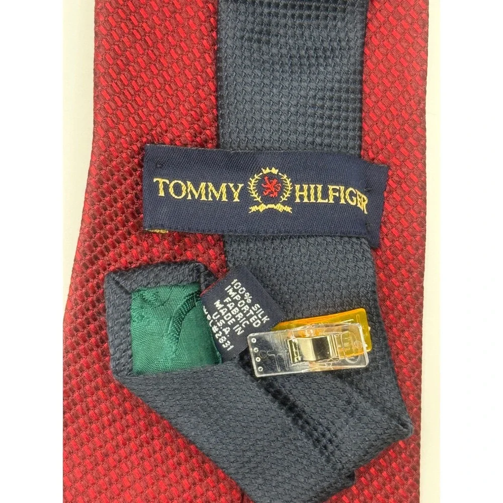 Tommy Hilfiger Silk Necktie Mens Red‎ & Navy Blue Patterned Business